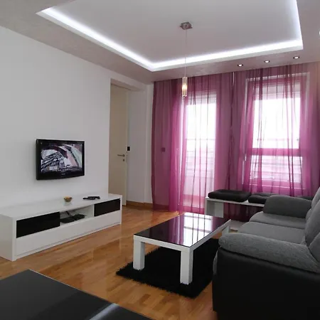 Appartement Aleksandar - Stan Na Dan Belvil Novi